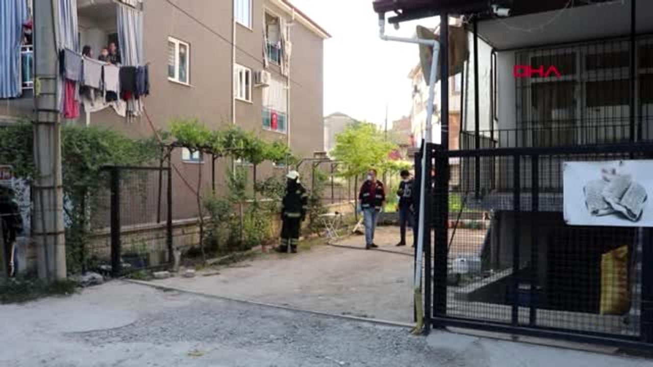 Denizli'de vahşet Uyuyan oğlunu başına keserle vurup, koltuğu ateşe vererek öldürdü