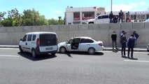 Araçla polisten kaçan 4 kişiye 