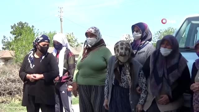 Mera kavgasında öldürülen anne, baba ve iki oğlu yan yana defnedildi