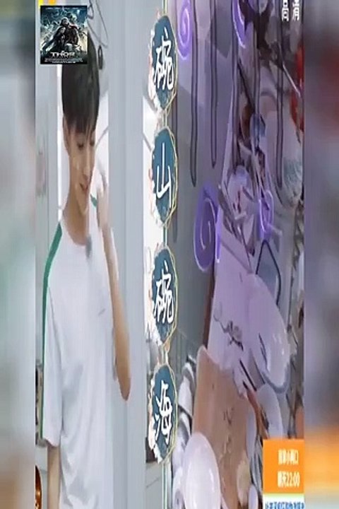王俊凯洗碗 王俊凯绅士 王·真好男人·俊凯 （刷了超过三个小时候的碗） 王俊凯：我来，你去把菜单弄一下！女人都是水做的 秦海璐：这孩子怎么那么懂事 王俊凯...