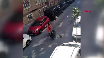 SULTANGAZİ'DE 23 NİSAN'DA YAPTIĞI DANSLA BİR ANDA İLGİ ODAĞI OLDU