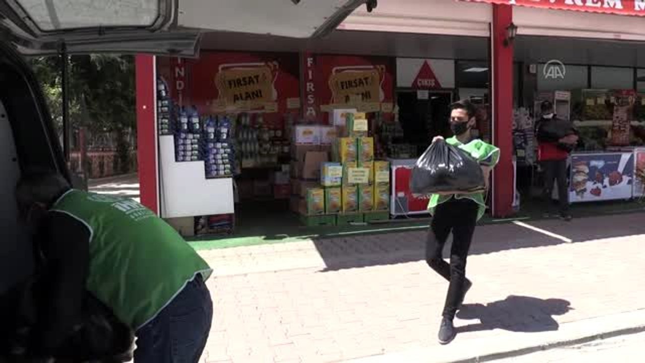 İHH'dan ihtiyaç sahiplerine yardım