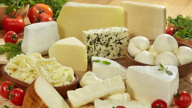 Evde 2 Dakikada Doğal Peynir Nasıl Yapılır?