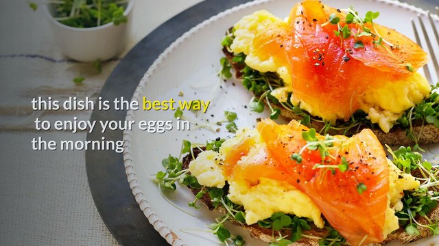 low carb keto breakfast recipe scrambled egg with smoked salmon and salad cress - 2020