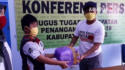 Bocah Ini Tiba-Tiba Datangi Bupati Batang, Sumbang Masker
