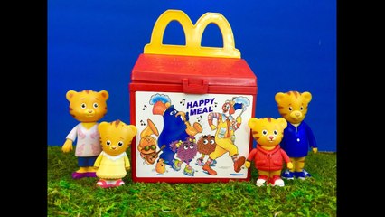 下载视频: McDonalds Happy Meal Toy with DANIEL TIGER TOYS Learning HEALTHY EATING-