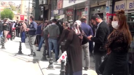 Gaziantep'te 4 günlük yasak bitince vatandaşlar çarşıya akın etti
