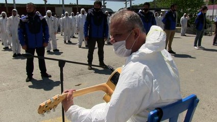 Temizlik işleri ekibinden 150 kişilik dev koro