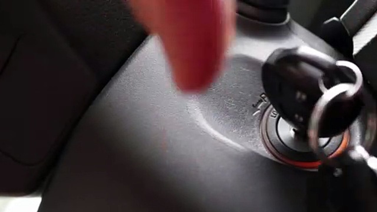 No copyright Car key Inserts clip Rare