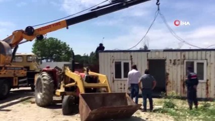 - Denizli'de akıl almaz hırsızlık: 4 tonluk konteyneri çekici çaldılar