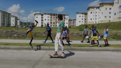 Mathieu Des Longchamps - Vida Vivida (les bras dans les bras)