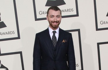 Sam Smith wants to date an older man