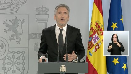 Marlaska: "Los padres que incumplen las normas ponen en peligro la salud de sus hijos"