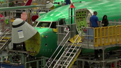 Ações da Embraer afundam após fim de acordo com a Boeing