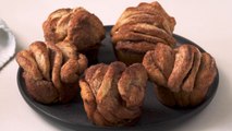 Churro Pull-Apart Muffins Are The PERFECT Breakfast Treat