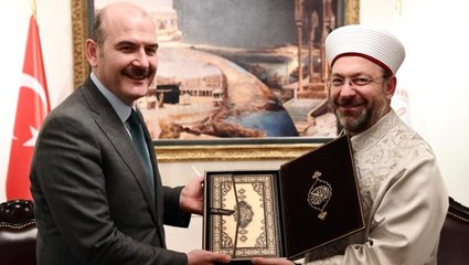 İçişleri Bakanı Soylu'dan Diyanet İşleri Başkanı Erbaş'a destek: Ali Erbaş hocamızı seviyoruz