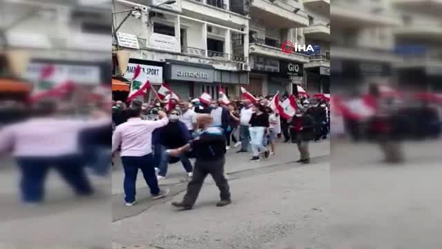 - Lübnan'da ekonomik kriz derinleşiyor- Lübnan'da doların yükselmesiyle hayat pahalılığı artıyor