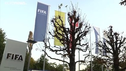 Football : la FIFA veut changer la règle du remplacement
