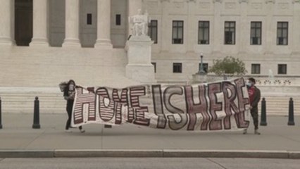 "Soñadores" recuerdan al Supremo que también son esenciales