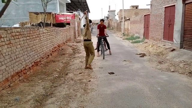 police and children comedy video//comedy video//police and children during lockdown//police comedy video//police punished peoples in lockdown