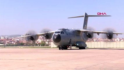 ANKARA ETİMESGUT ASKERİ HAVAALANI'NDAN ABD'YE GÖNDERİLECEK TIBBI MALZEME UÇAĞINDA HAZIRLIK-3