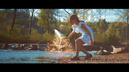 Darius & Finlay - Clothes Off (Nanana)