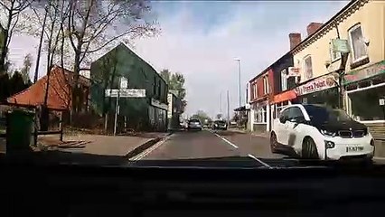 Are there ore cars on the road?