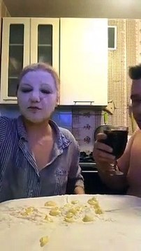 Une belle punition pour celui qui perd à pierre papier ciseaux