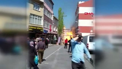 İSTANBUL-BEYLİKDÜZÜ'NDE DOĞAL GAZ BORUSUNDA YANGIN