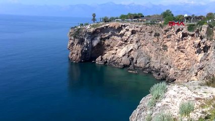 ANTALYA Fotoğraf çektirmek isterken 35 metreden düşen kadın öldü-EK