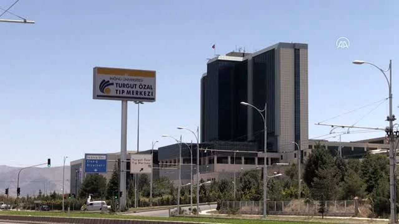 Türkiye'de ilk plazma tedavisi uygulanan Kovid-19 hastası iyileşti