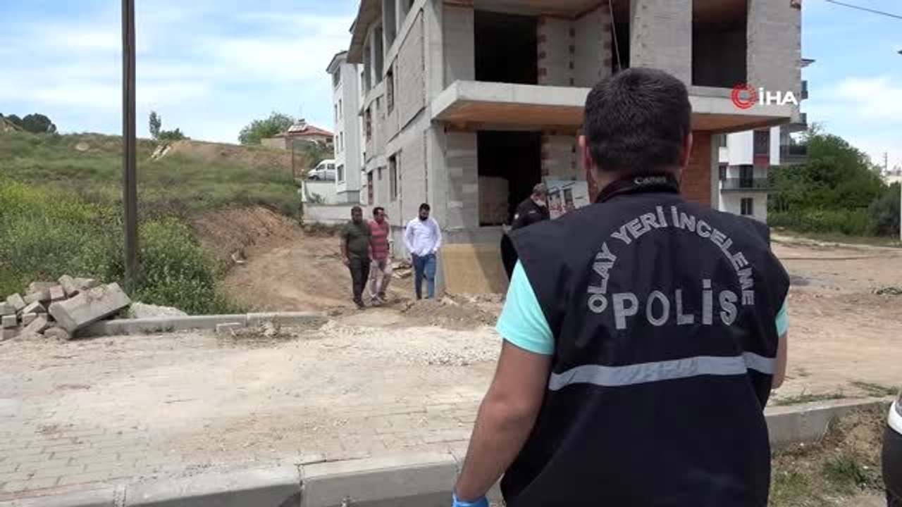 15 metre yüksekten el arabası ile aşağı düşen işçi şans eseri hayatta kaldı