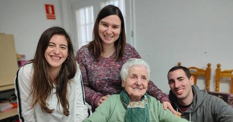 Âgée de 107 ans, cette femme guérit du coronavirus, un siècle après avoir survécu à la grippe espagnole