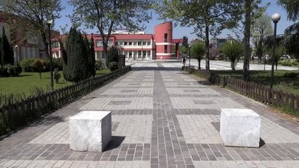 "Evde kal" çağrısına büyük oranda uyuluyor