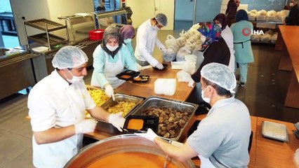Osmangazi’de sıcak yemek dağıtımı başladı