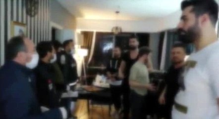 İstanbul'da parti evine baskın: 10 gözaltı