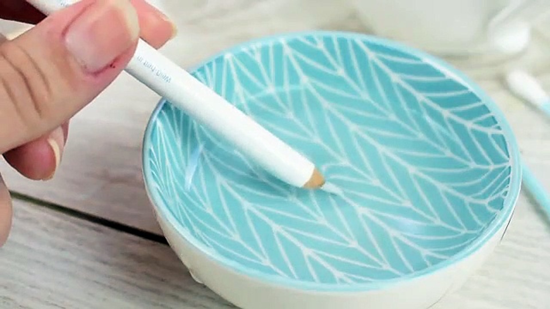 Beyaz Tırnak Kalemi Nasıl Kullanılır? - Dailymotion Video