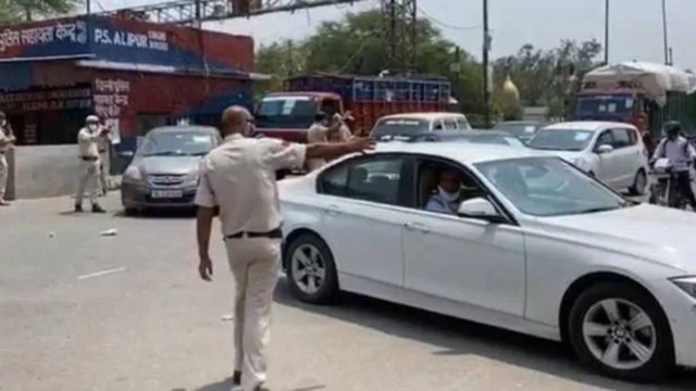 Delhi-Haryana border sealed, political slugfest has erupted