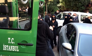 Nur Yerlitaş'ın cenazesi helallik alınmak üzere evine getirildi