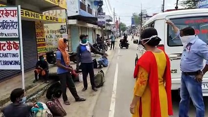 काम बंद होने से परेशान लॉकडाउन में नागपुर से रांची के लिए पैदल निकले 12 मजदूर, पांव में पड़ गए छाले