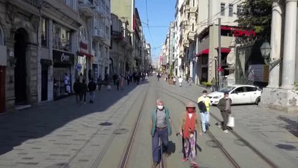 İSTİKLAL CADDESİ'NDEKİ YOĞUNLUK HAVADAN GÖRÜNTÜLENDİ