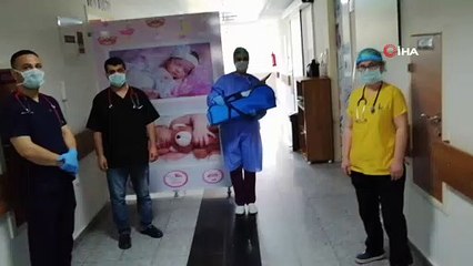 15 günlük bebek Covid-19’u yendi