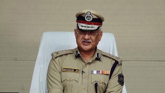 SHIVANAND JHA GUJARAT DGP PRESS CONFERENCE ON LOCKDOWN