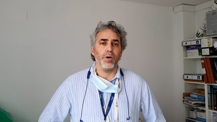 Pedriatra tranquiliza a padres: "Son pocos casos"