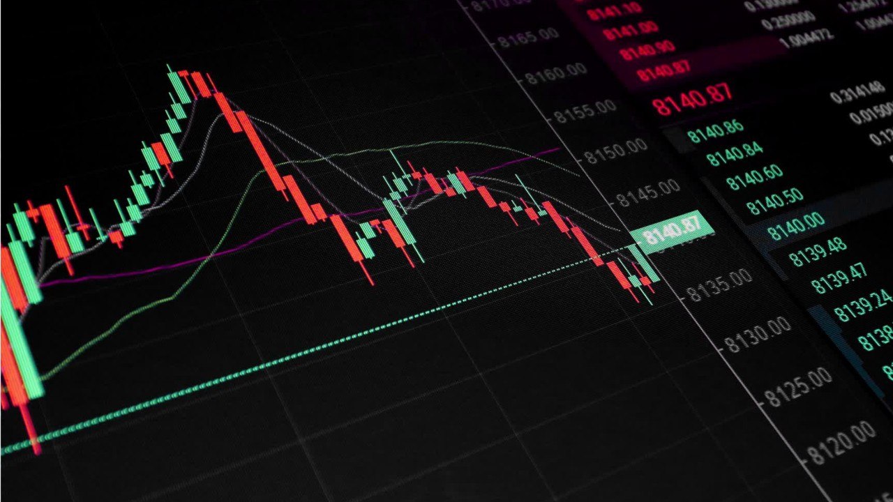 Millennials Piling Into Stock Market