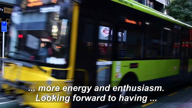 Coronavirus: New Zealanders return to work as five-week lockdown eases