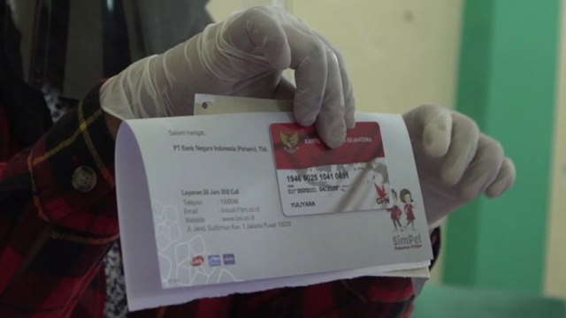 Kemensos Distribusikan KKS Program Sembako KPM Baru di Tangsel