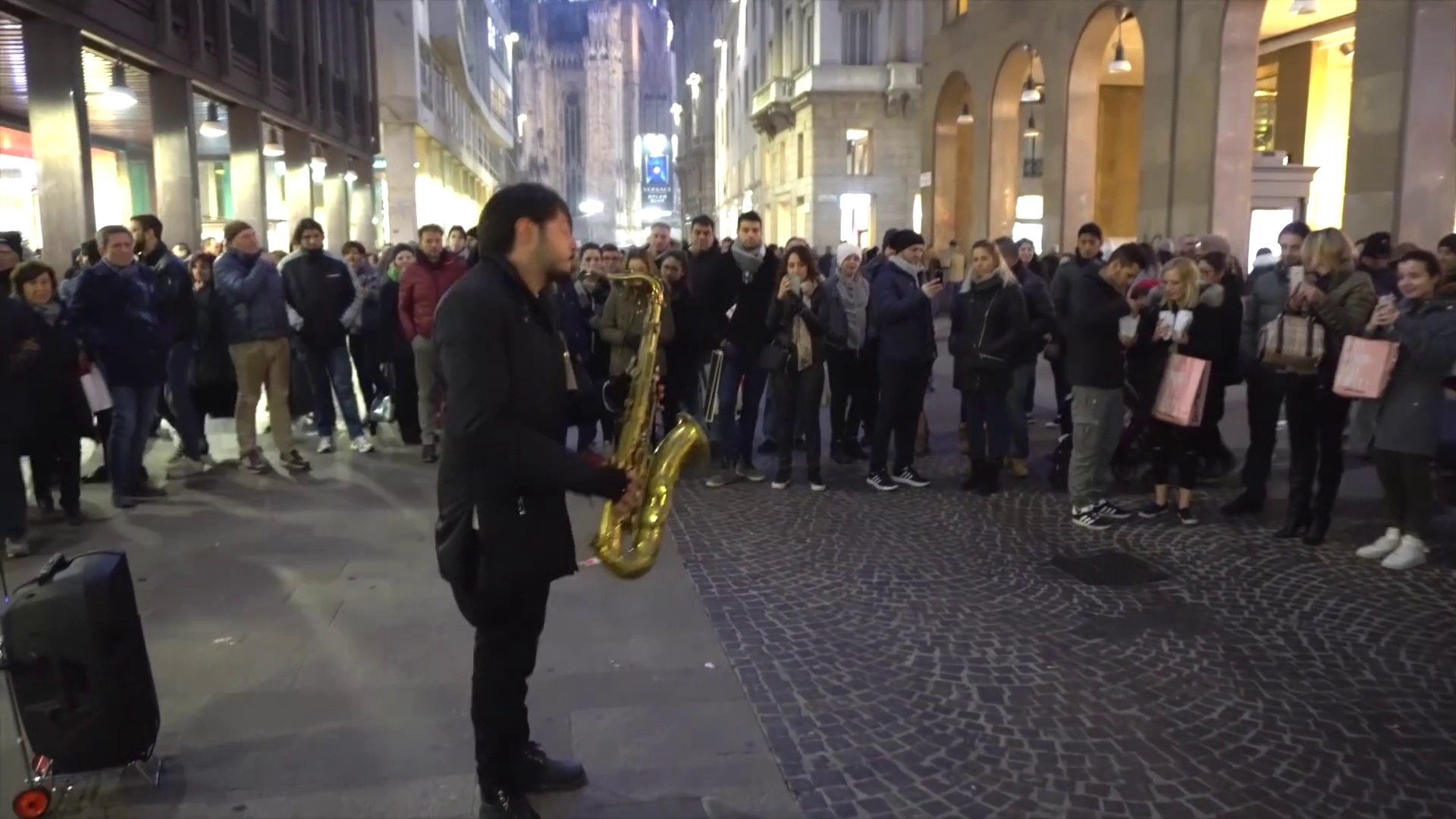 ⁣''LEAN ON'' - STREET SAX PERFORMANCE - The Best Saxophone Songs