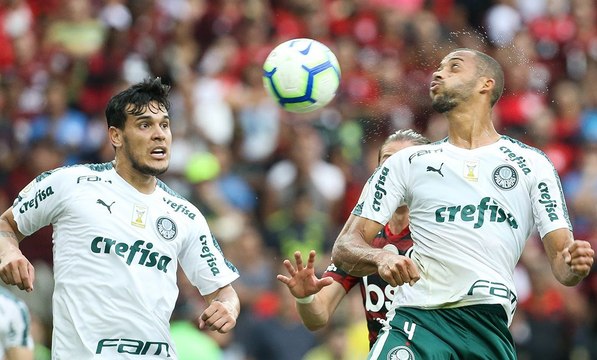 Os zagueiros artilheiros do Palmeiras desde 2010