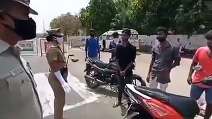 Hindistan Polisi Covid-19 Şakası - Sokağa Çıkma Yasağına uymayanlar İçin ibretlik şaka